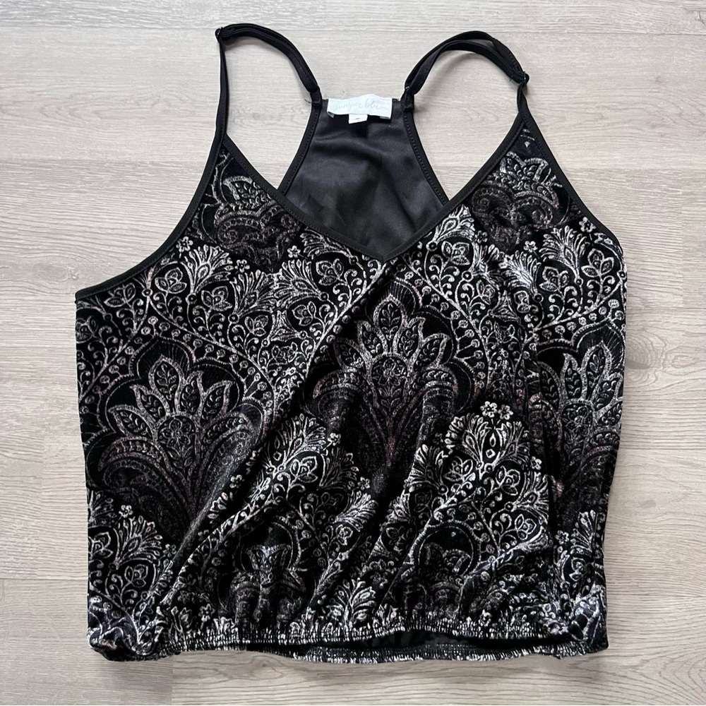 Juniper Blu Cropped Racerback Velvet Cami (s)